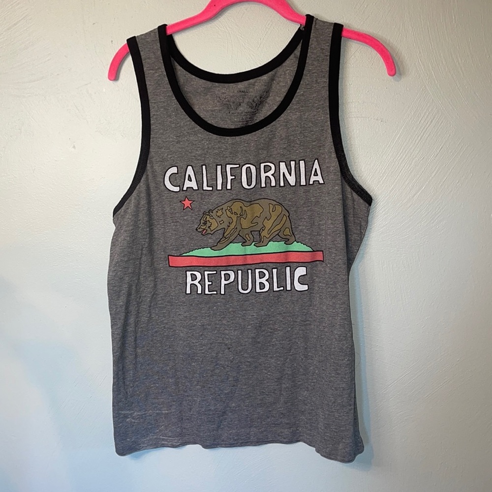 D84 California Republic Tank like new